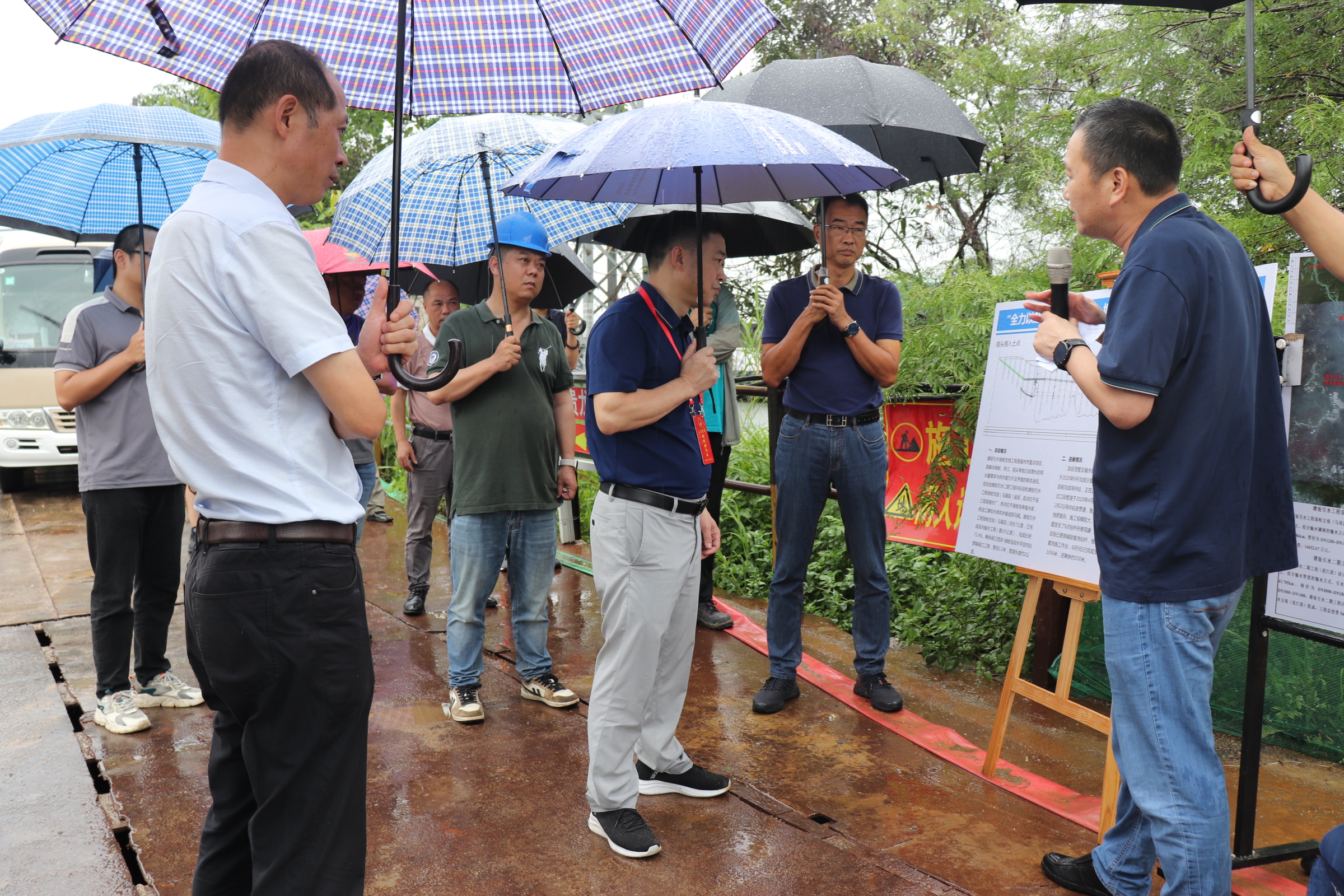 区人大常委会主任郑是平带队开展民生实事项目建设情况专题调研