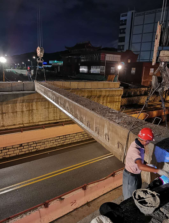 奋战至凌晨！铁南西路三期及周边道路工程全线贯通